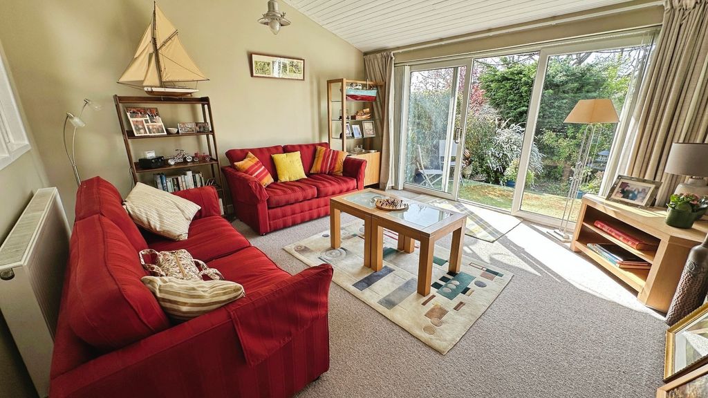 Property photo 2 of 19 Pbox-Img.Jpg