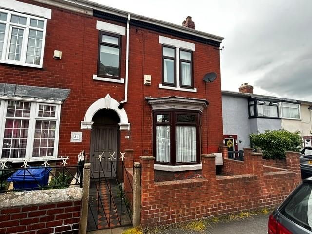 Property photo 1 of 13 Front