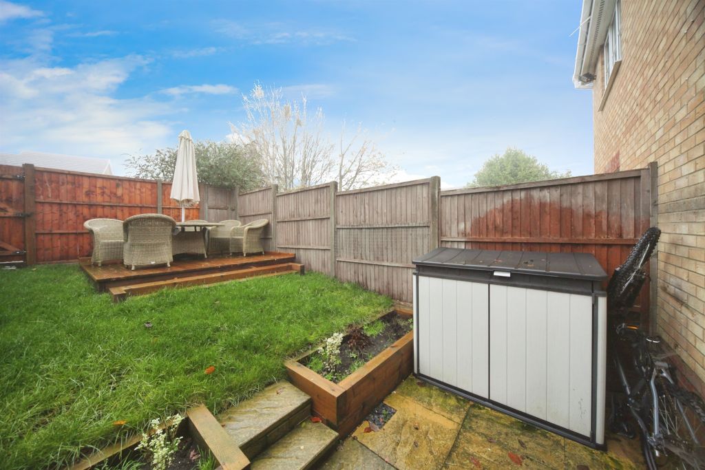 Property photo 2 of 11