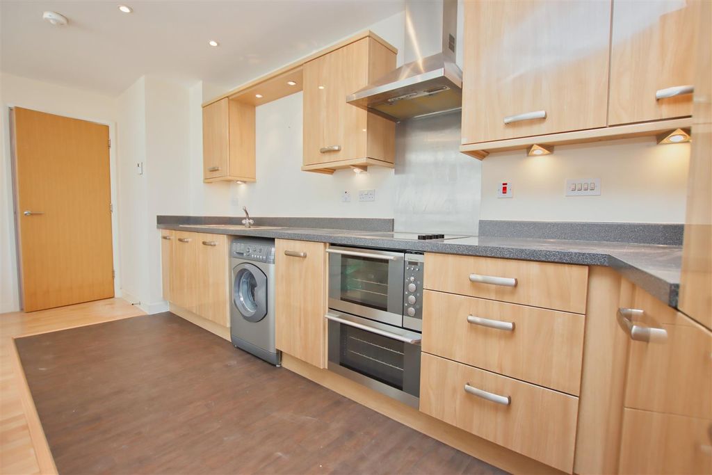 Property photo 3 of 15 Img_2197.Jpg