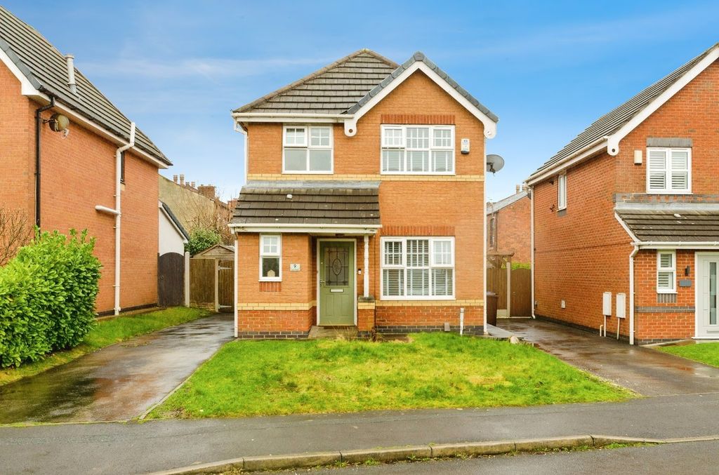 Property photo 1 of 20