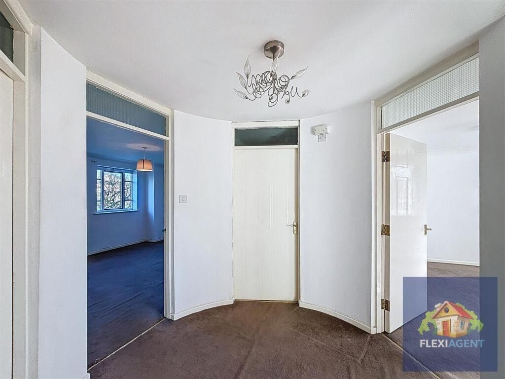 Property photo 2 of 14 4323252