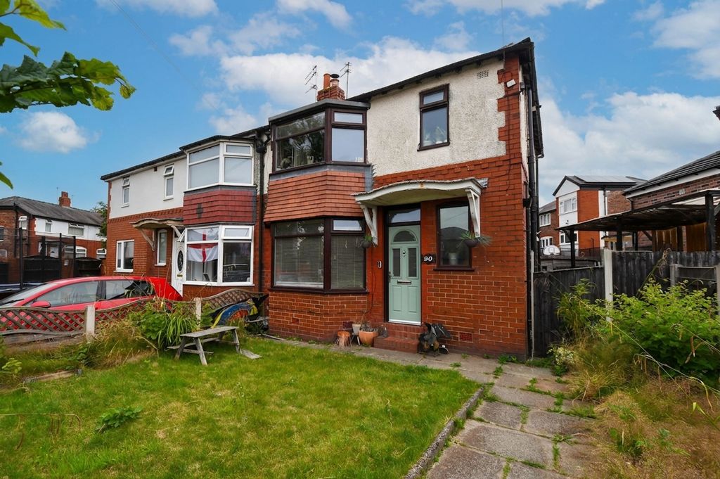 Property photo 1 of 11