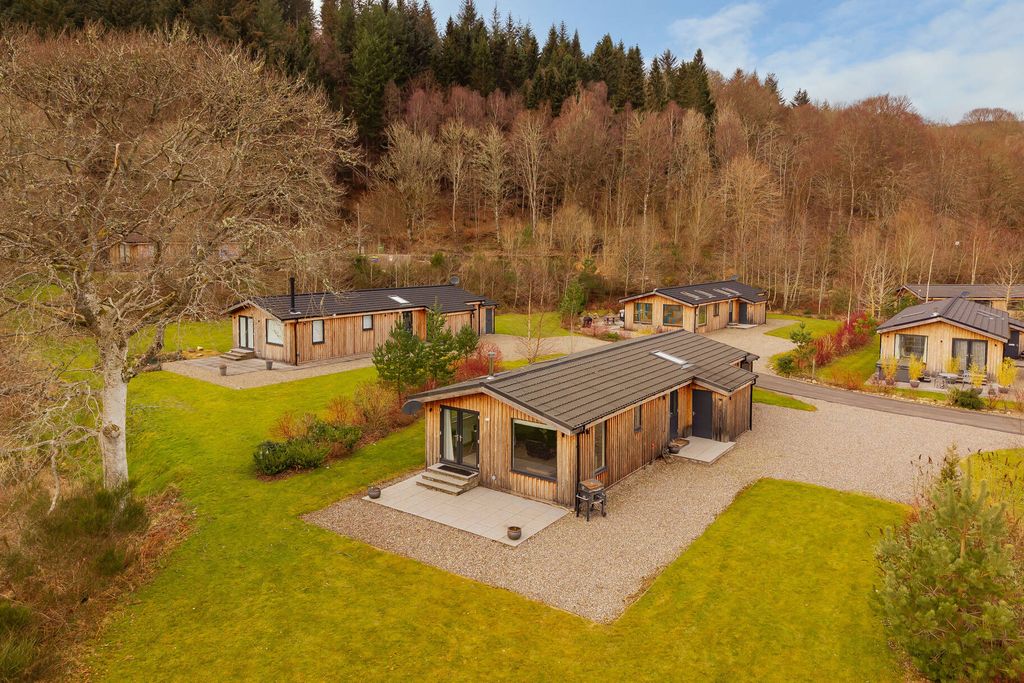 Additional image 30 of 3 bed chalet for sale28 Balloch Park, Aberfeldy PH15