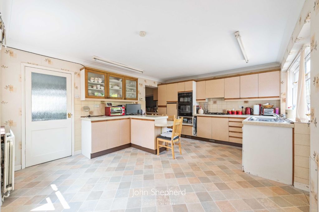 Property photo 2 of 17 Picture No. 06