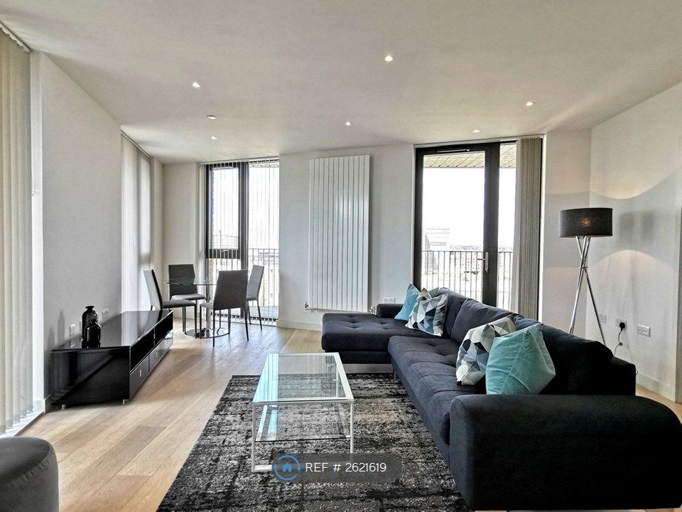 Property photo 1 of 16 Living Area
