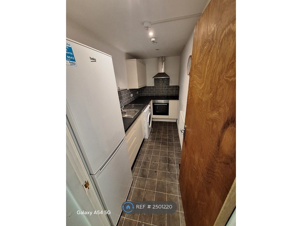 Property photo 3 of 8