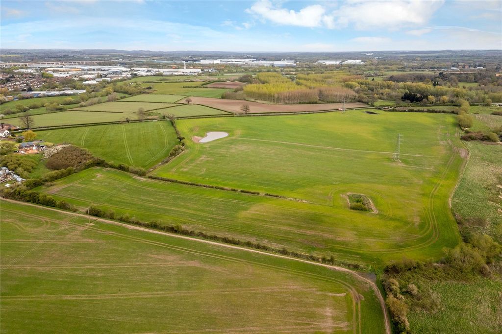 Property photo 2 of 10 Land