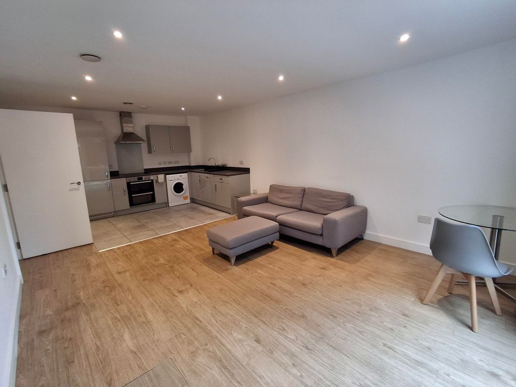 Property photo 2 of 12