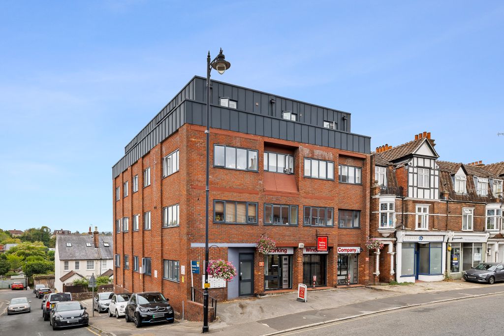 Property photo 3 of 15 Image115.Jpg