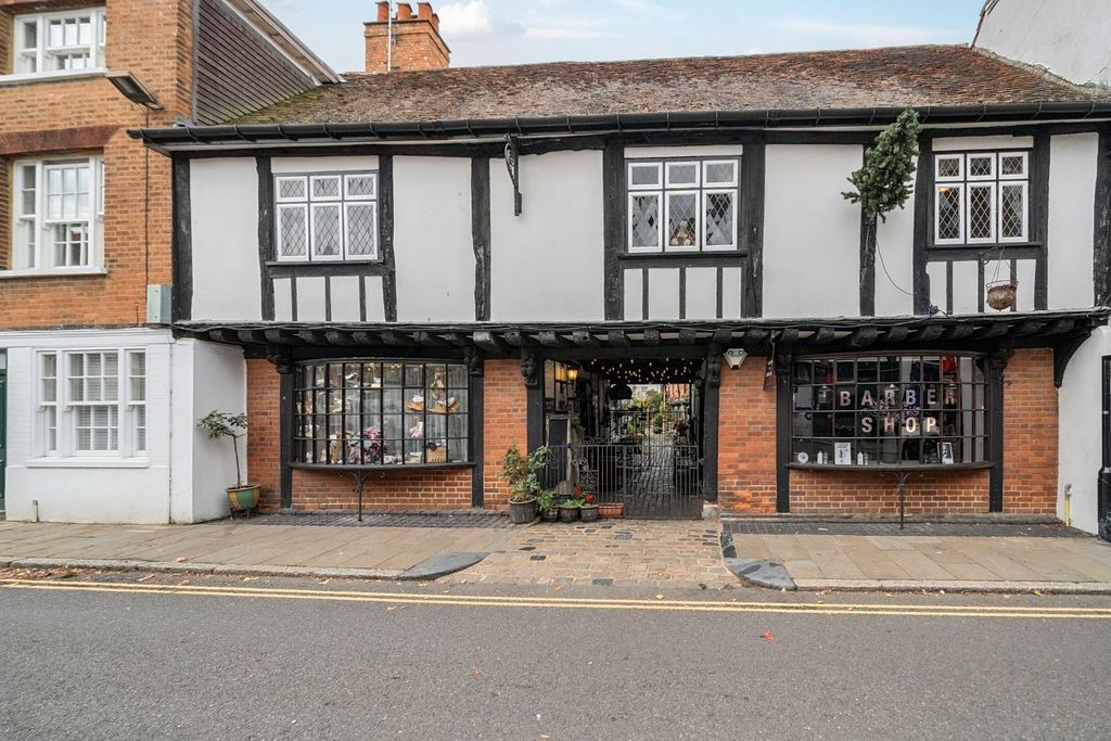 Property photo 1 of 16