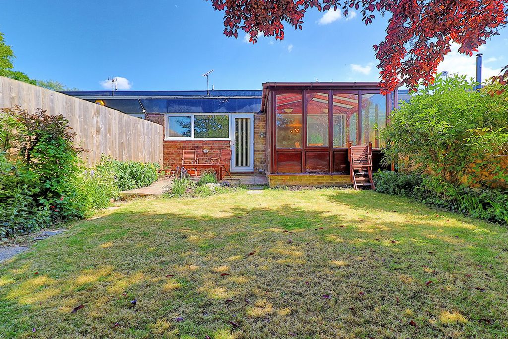 Property photo 2 of 15