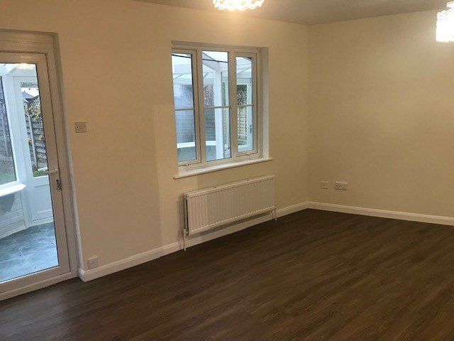 Property photo 3 of 11 Gallery