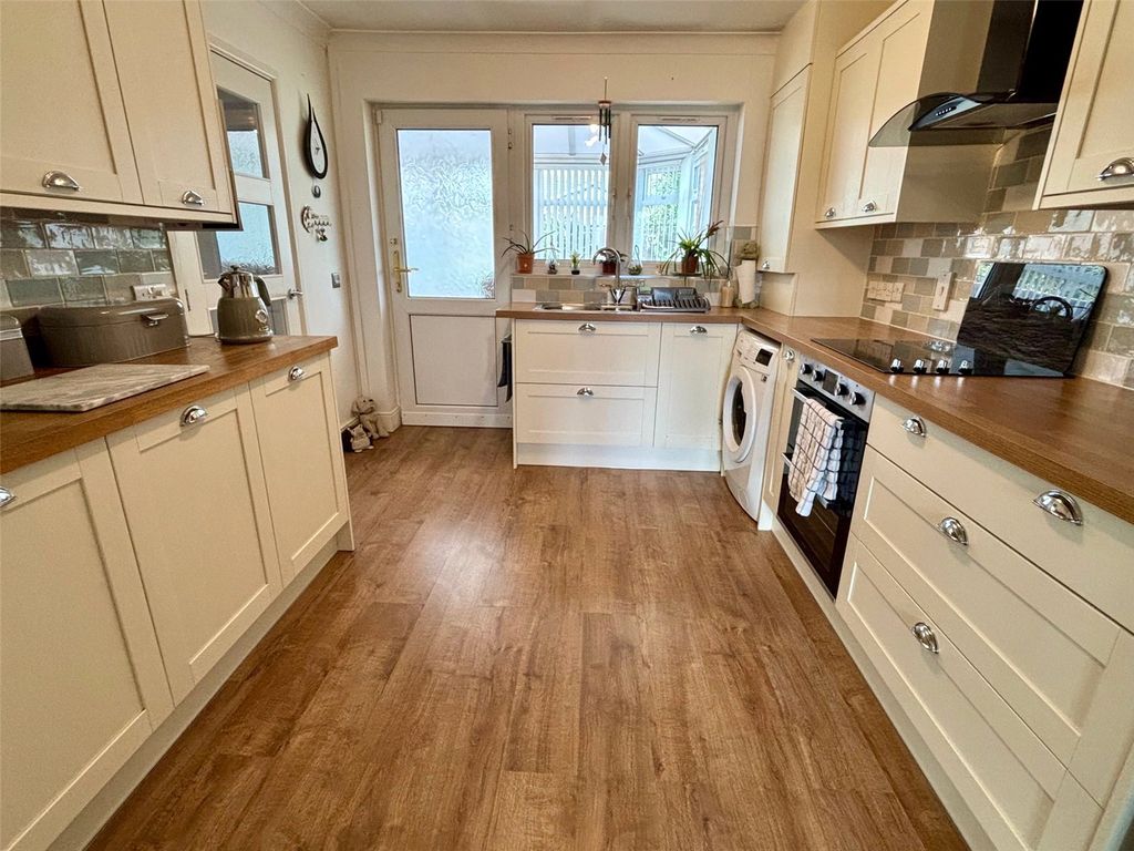 Additional image 6 of 3 bed bungalow for saleSkomer Drive, Milford Haven, Pembrokeshire SA73