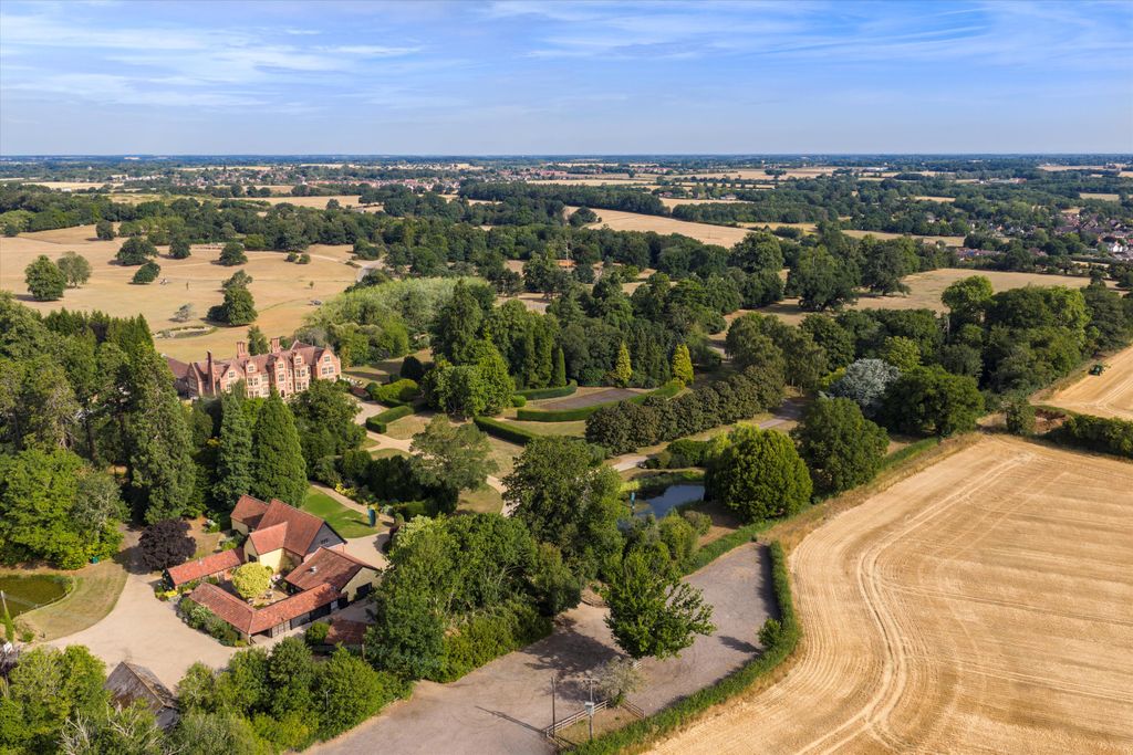 Property photo 3 of 18 Image