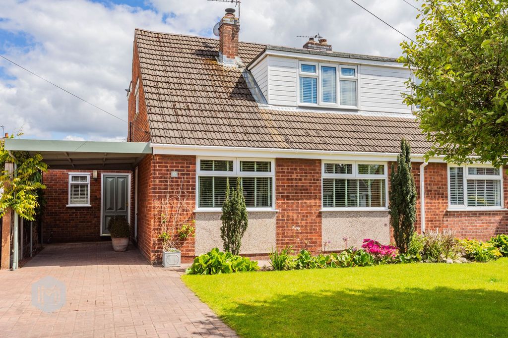 Property photo 1 of 33