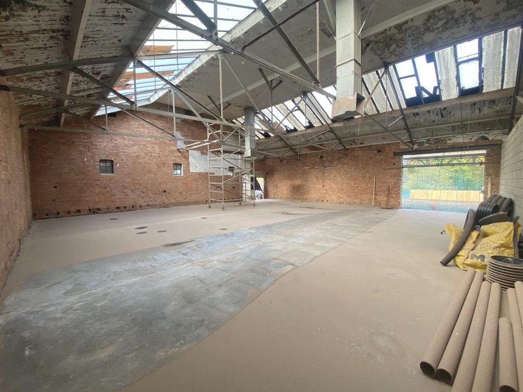 Property photo 1 of 5 93Dea8A2-c0F0-4Add-913F-1Ba02Fb41283.Jpg