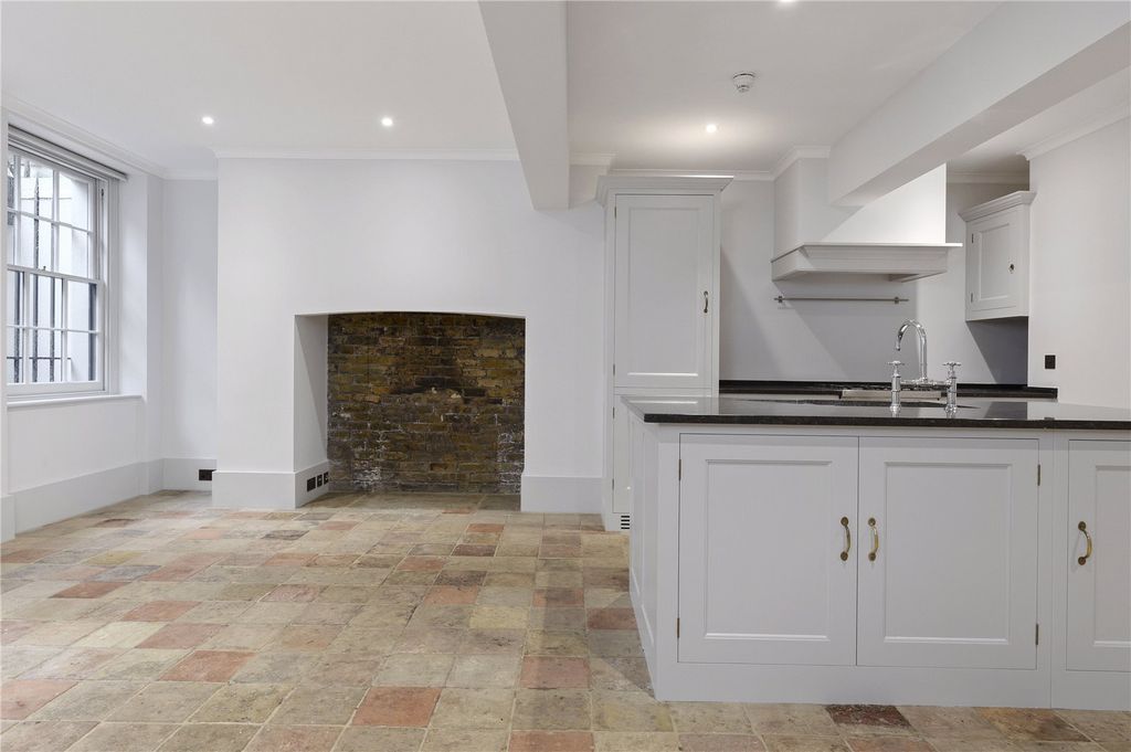 Property photo 2 of 11 Picture No. 09