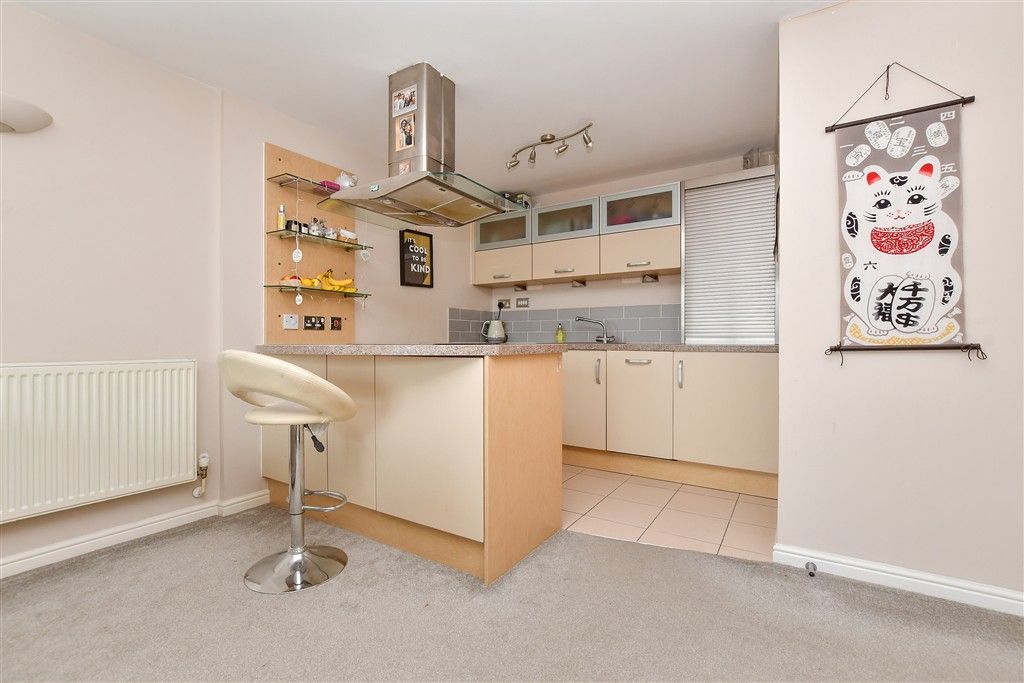 Property photo 1 of 15 Kitchen / Living Room