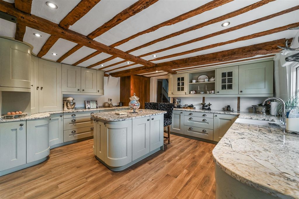 Property photo 2 of 37 Kitchen