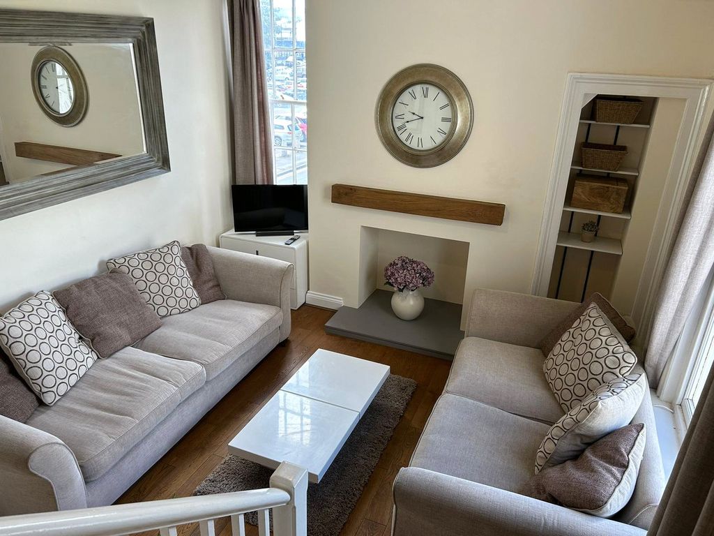 Property photo 1 of 9 Picture No. 08