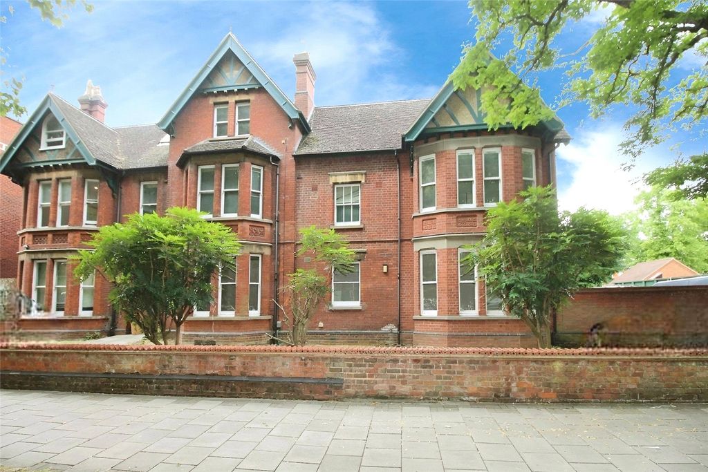 Property photo 1 of 6 Main