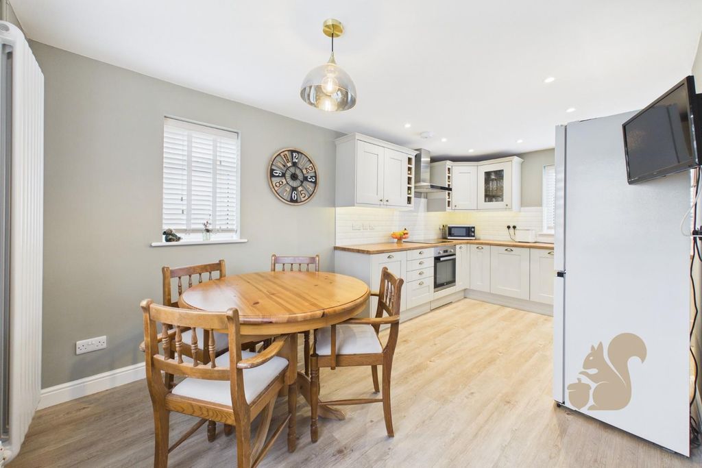 Property photo 2 of 18 Kitchen/Diner