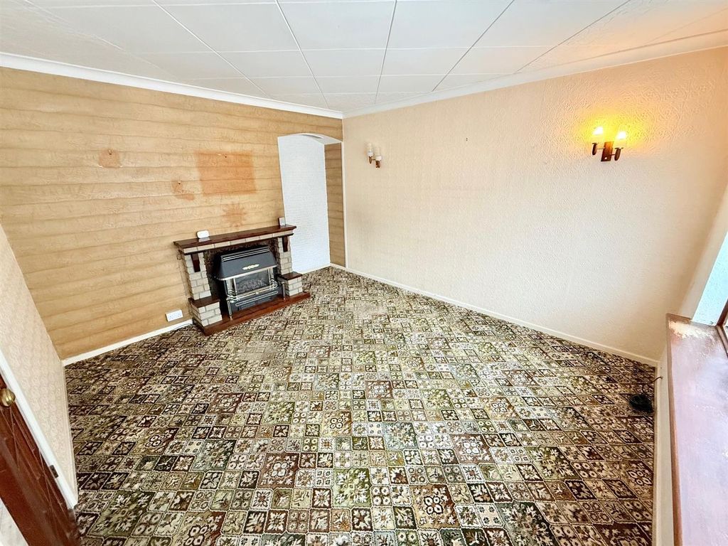 Property photo 3 of 14 3.Jpg