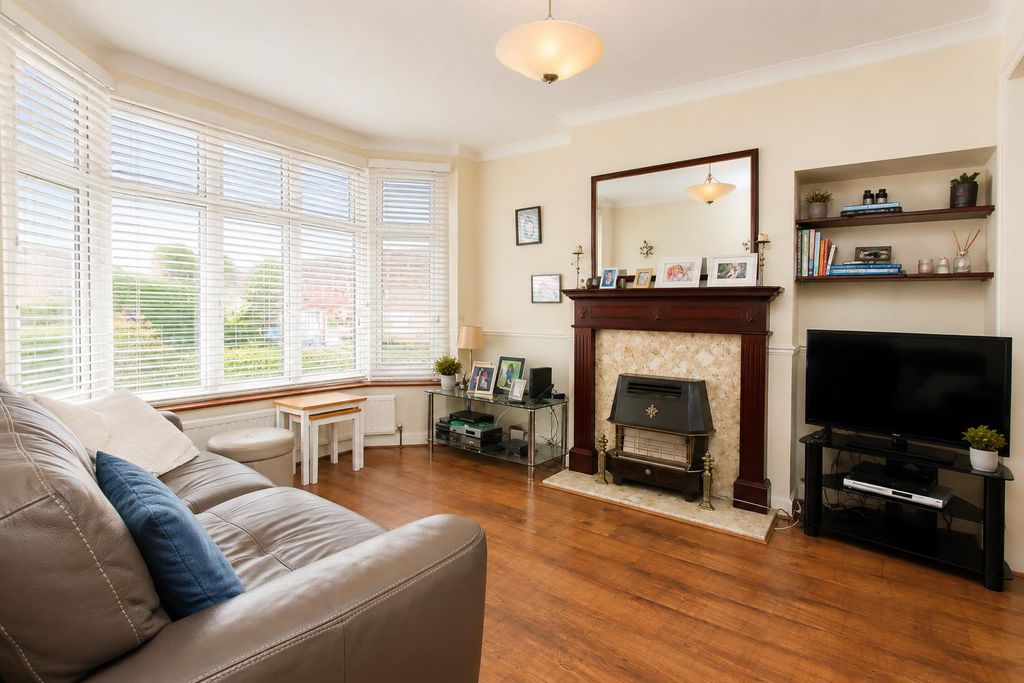 Property photo 2 of 11 Bac4B787-7947-4d43-9F90-E27d43E93841.Png