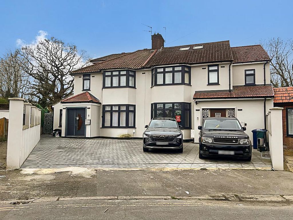 Property photo 1 of 20 63 Ashness Gardens - Shqly9Gieaetb6Tpvdvo.Jpg