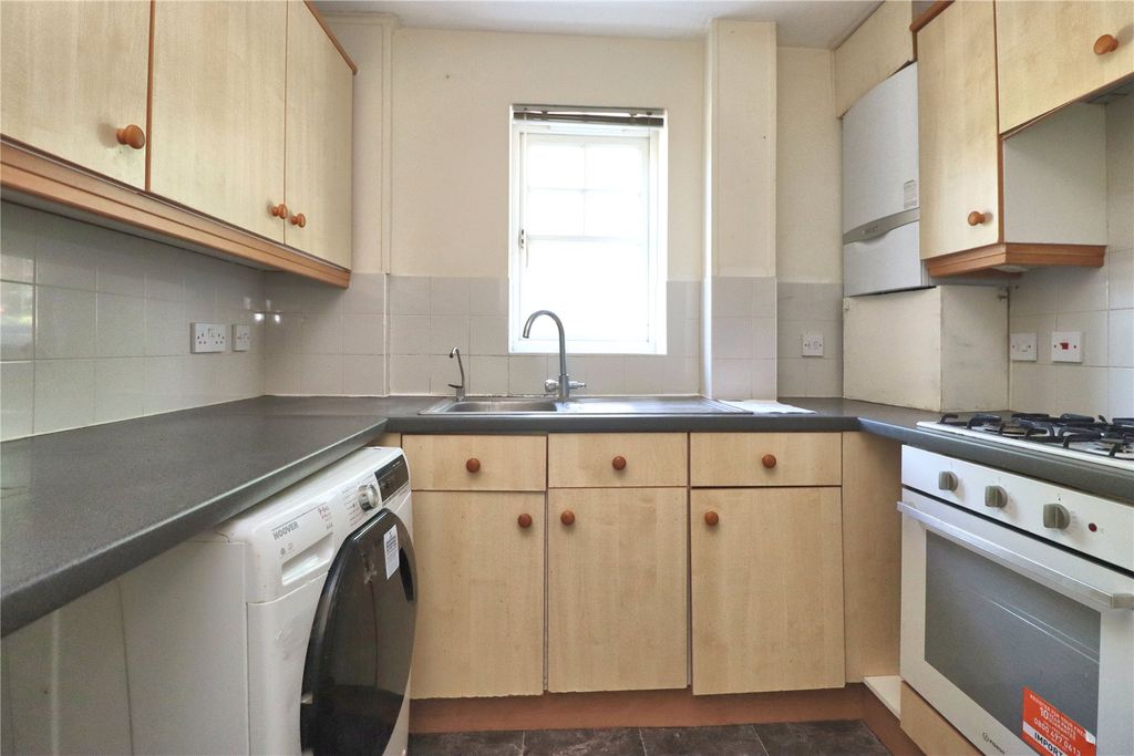 Property photo 2 of 9 Picture No. 06