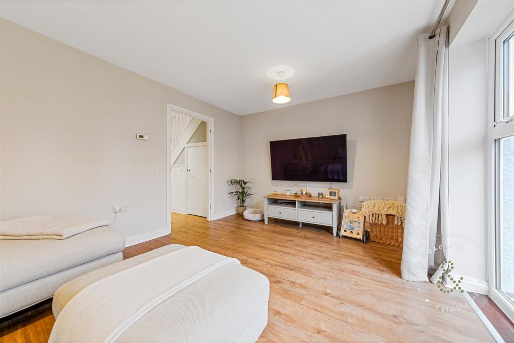 Property photo 3 of 28 Trem-Yr-Afon-13.Jpg