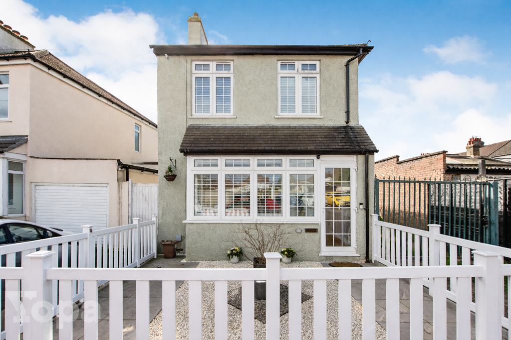 Property photo 1 of 19 Photo #1