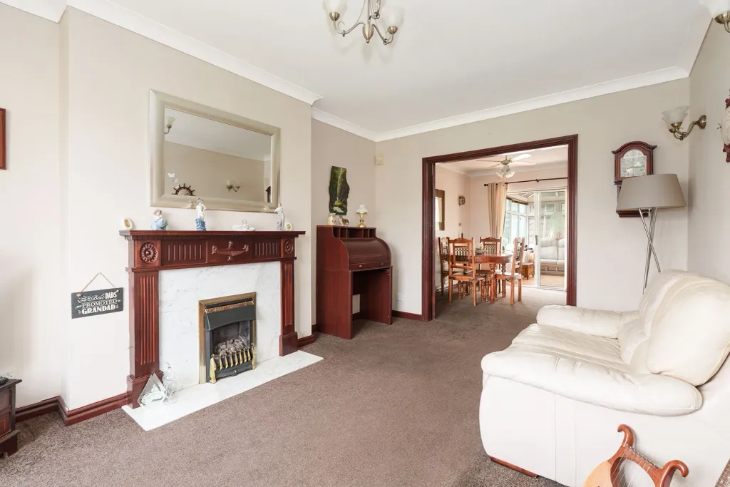 Property photo 3 of 20