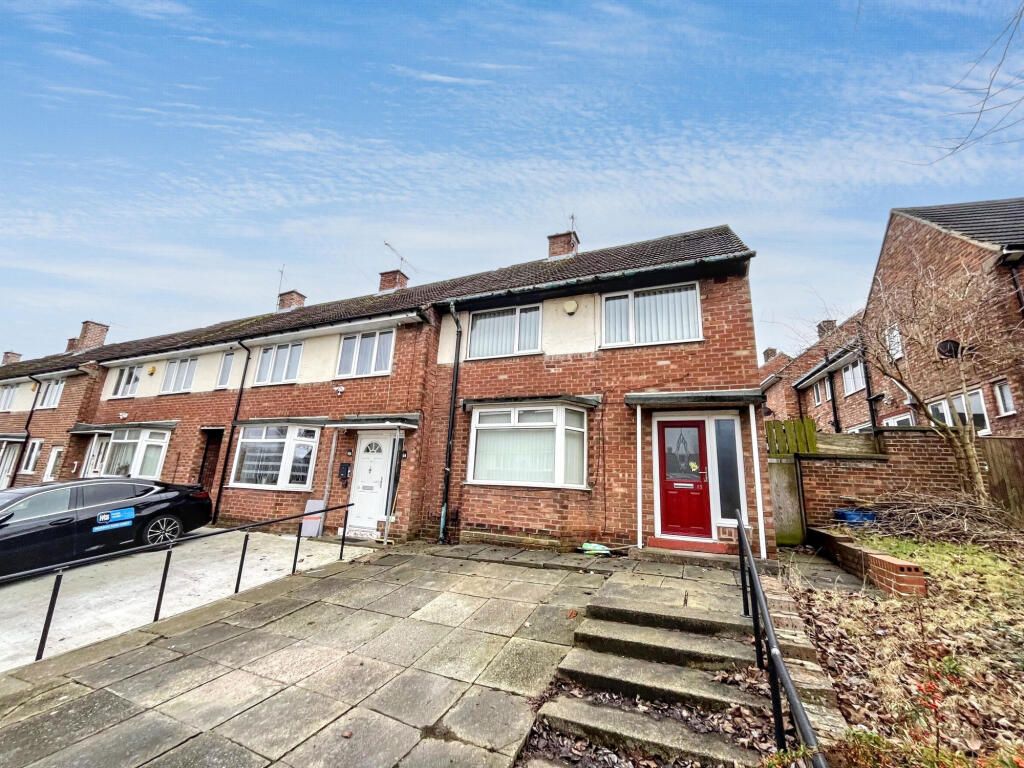 Property photo 1 of 11
