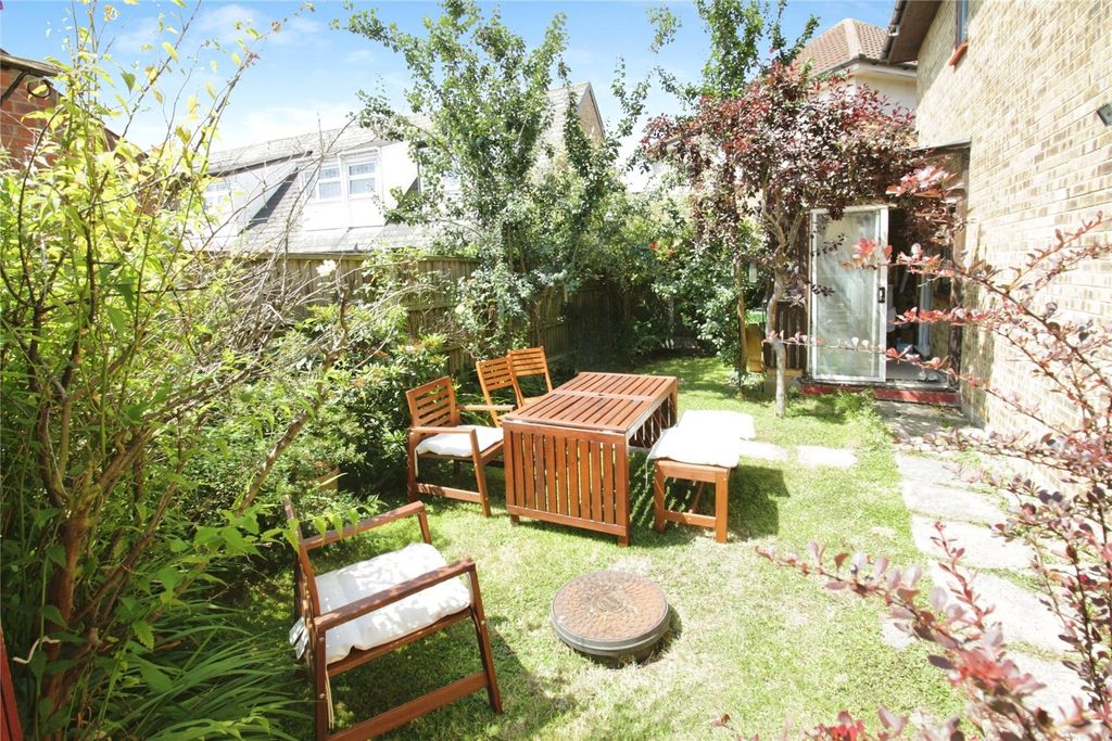 Property photo 2 of 8 Picture No. 08