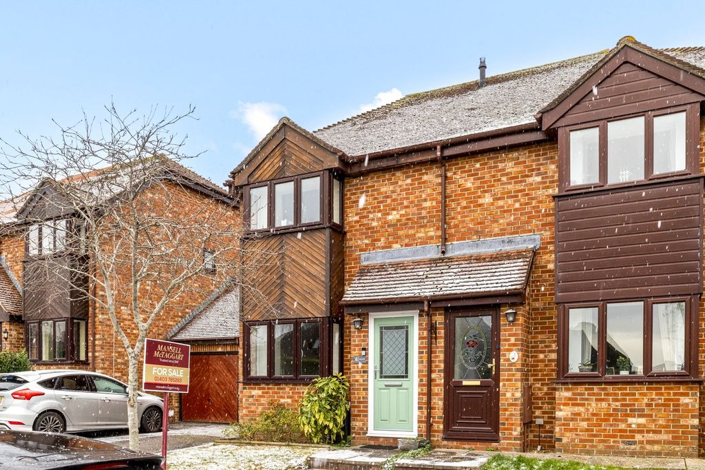 Property photo 1 of 18 Front