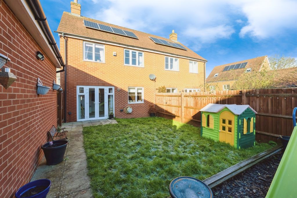 Property photo 3 of 15