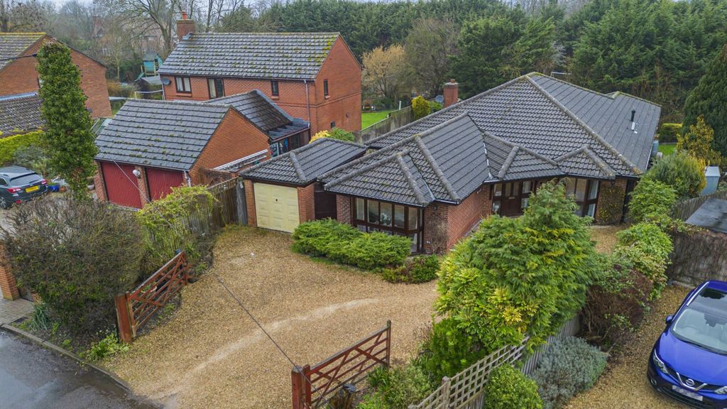 Property photo 1 of 25