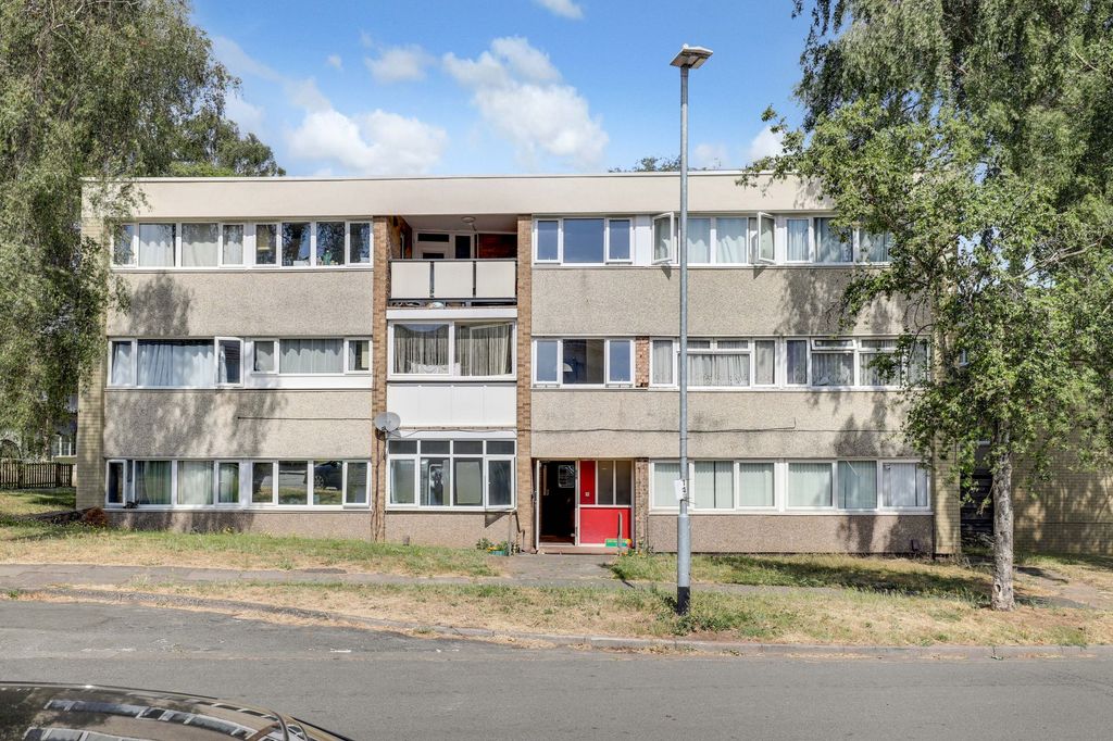 Property photo 1 of 7