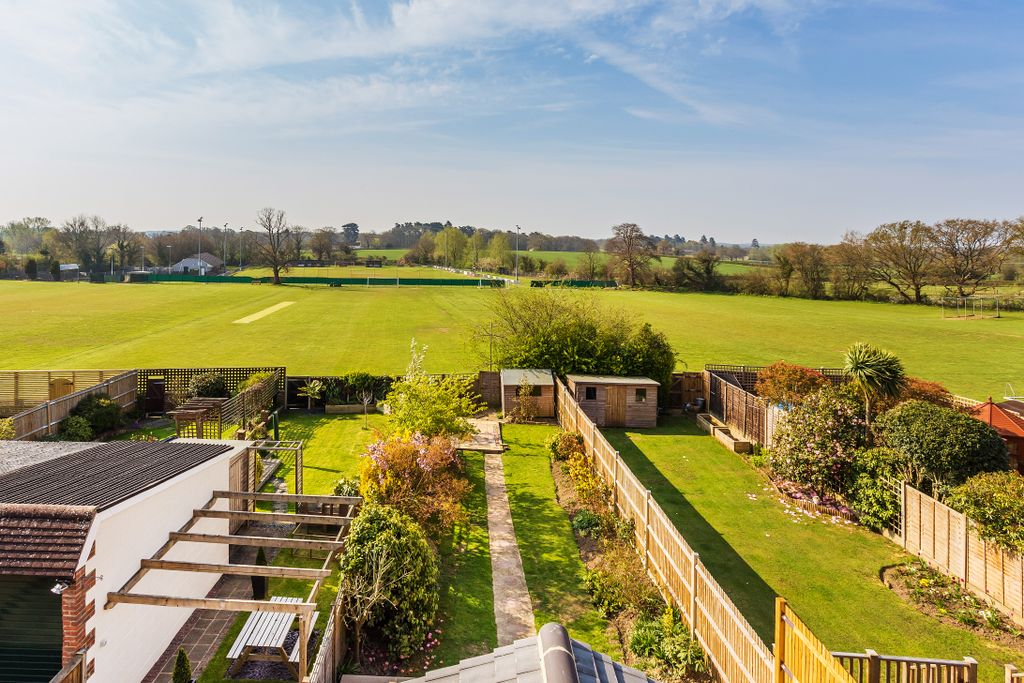 Property photo 2 of 31 Image 1 (4).Jpg