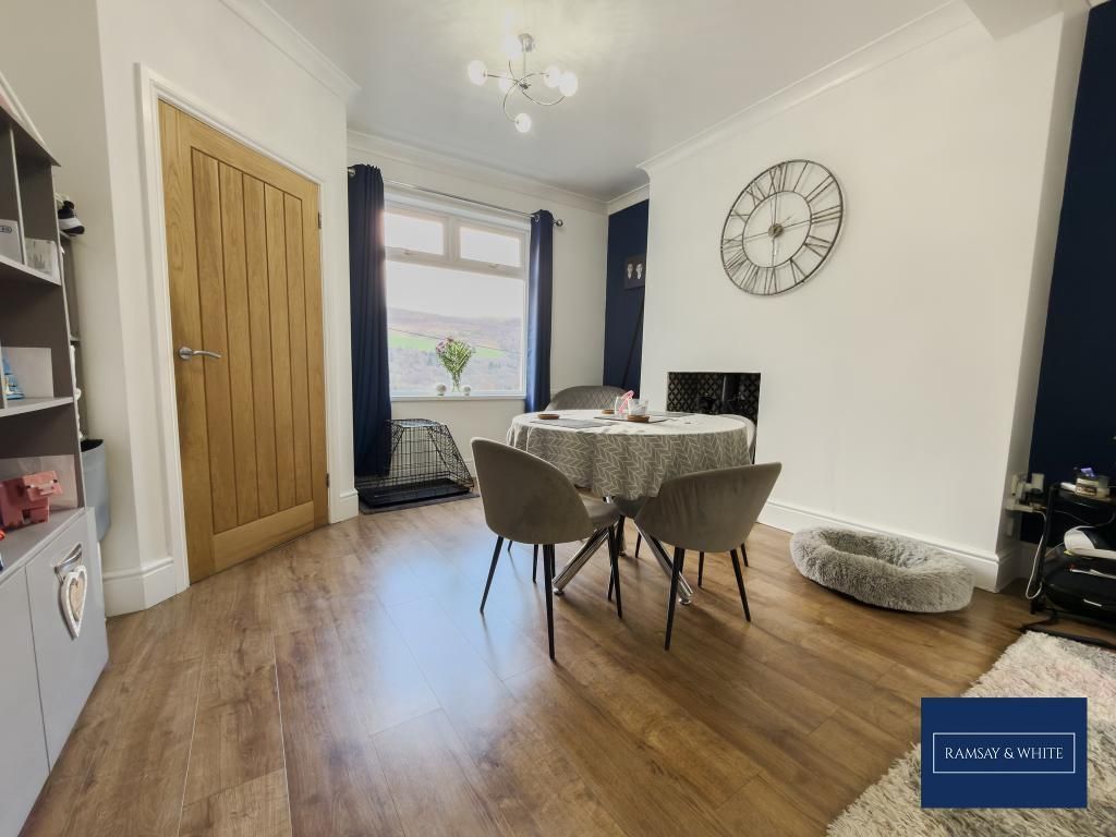 Property photo 3 of 17 Photo 3