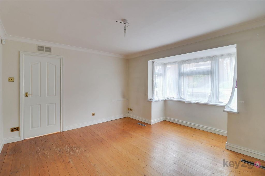 Property photo 3 of 24 Img_7970-Img_7972.Jpg