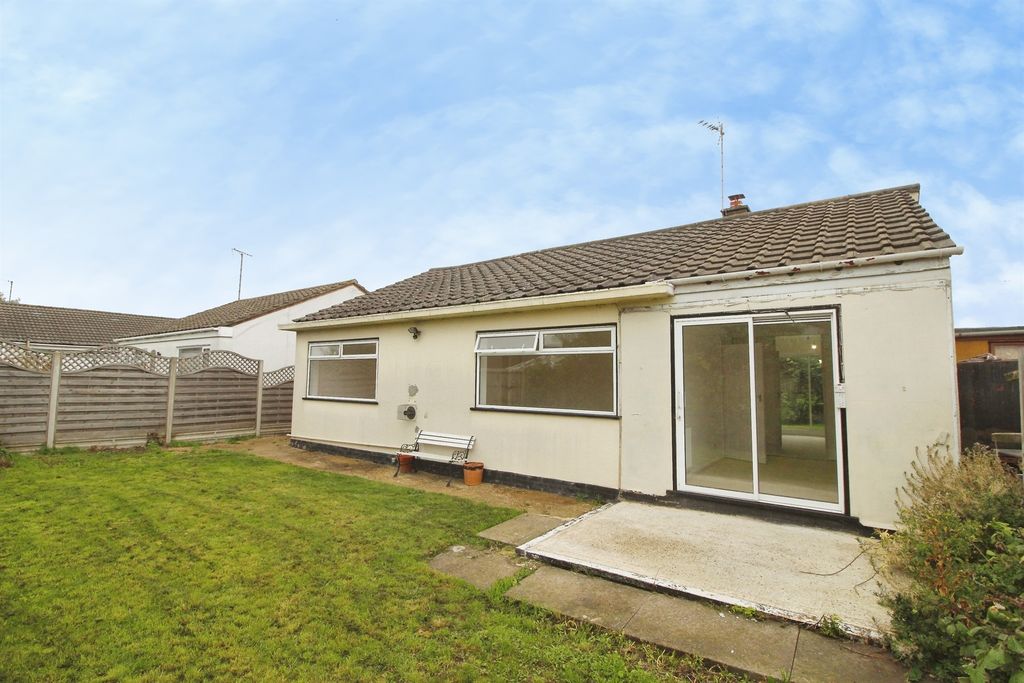 Property photo 2 of 15