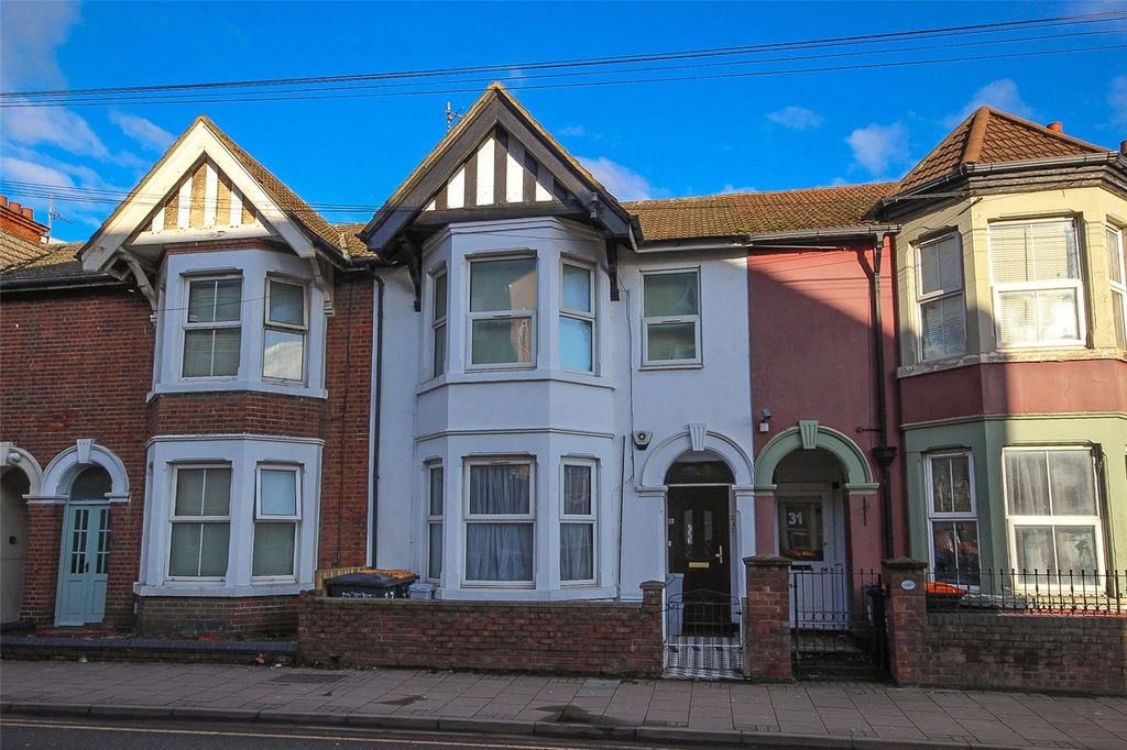 Property photo 1 of 11 Picture No. 01