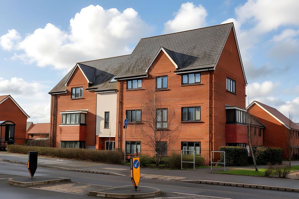 Property photo 1 of 15