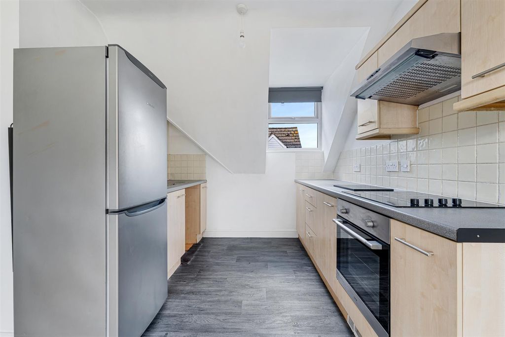 Property photo 2 of 21 Image 2