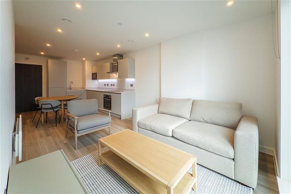 Property photo 1 of 12 (Main)