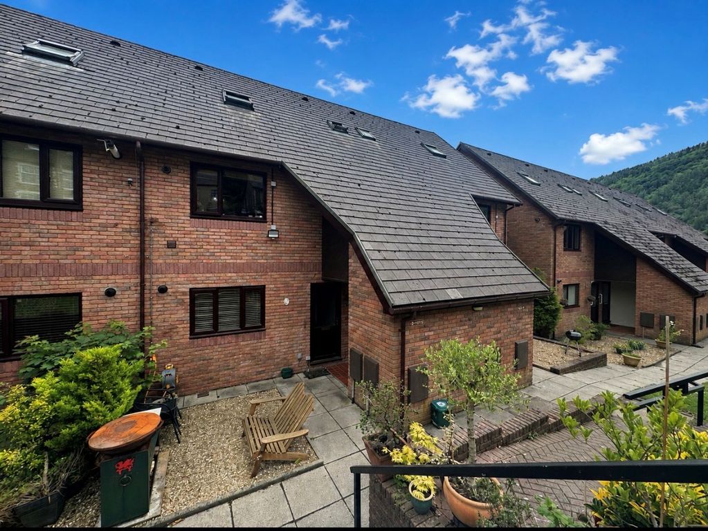 Additional image 21 of 2 bed flat for saleCae Gorlan Court, Abercarn NP11