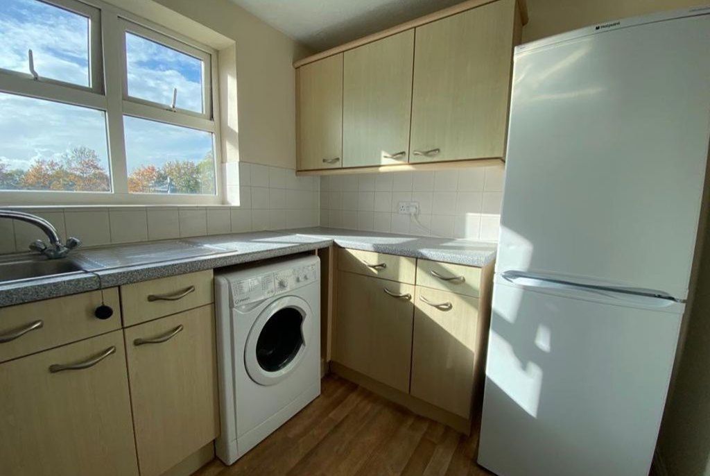 Property photo 2 of 5